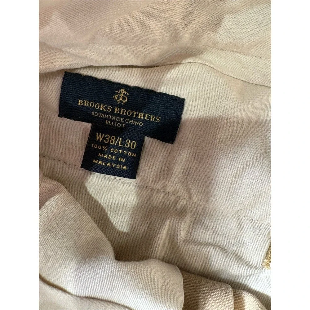 Brooks Brothers Advantage Chino Mens 38x30 Beige Pleated Cuffed Pants - Picture 8 of 9